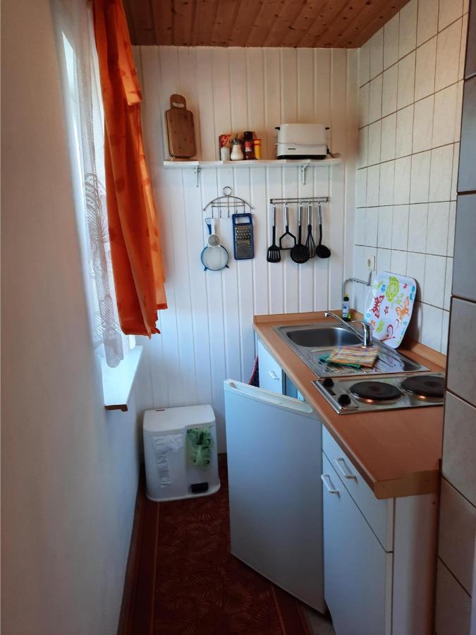 Leuchtturmblick - Ferienwohnung Fuer Die Familie In Grieben Insel Hiddensee Екстериор снимка